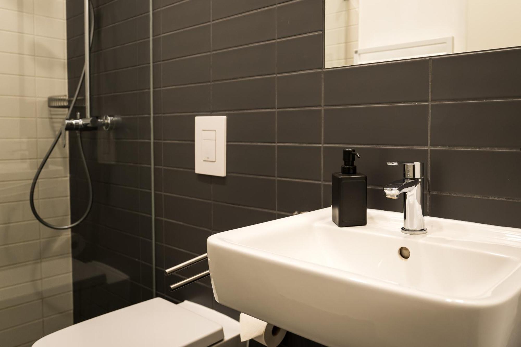 ברלין Homaris Apartments Schlueterstrasse מראה חיצוני תמונה