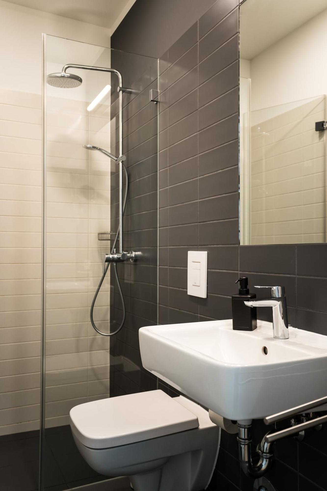 ברלין Homaris Apartments Schlueterstrasse מראה חיצוני תמונה