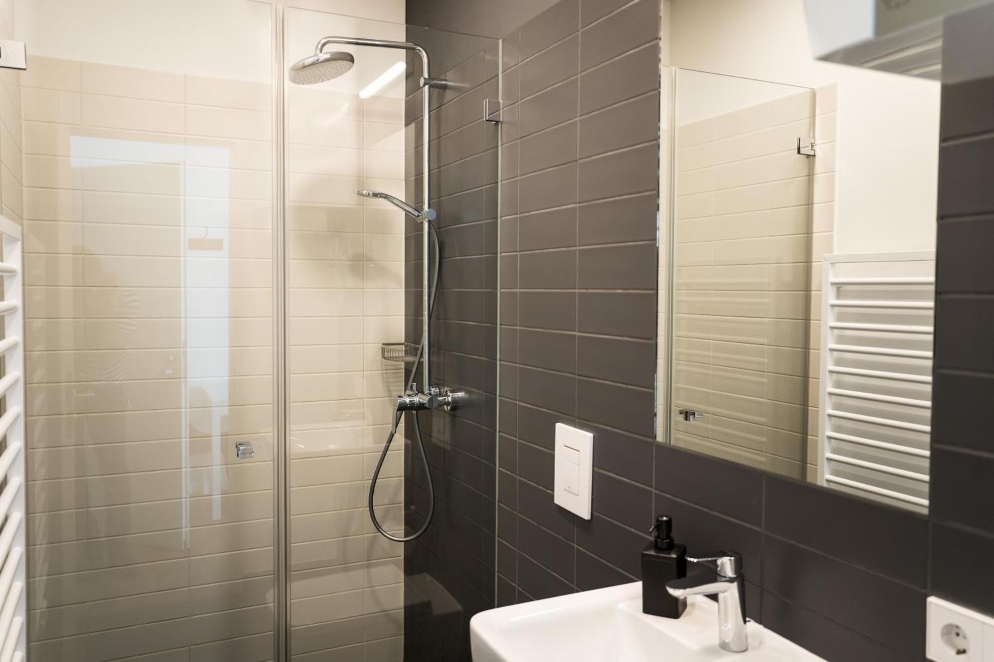 ברלין Homaris Apartments Schlueterstrasse מראה חיצוני תמונה