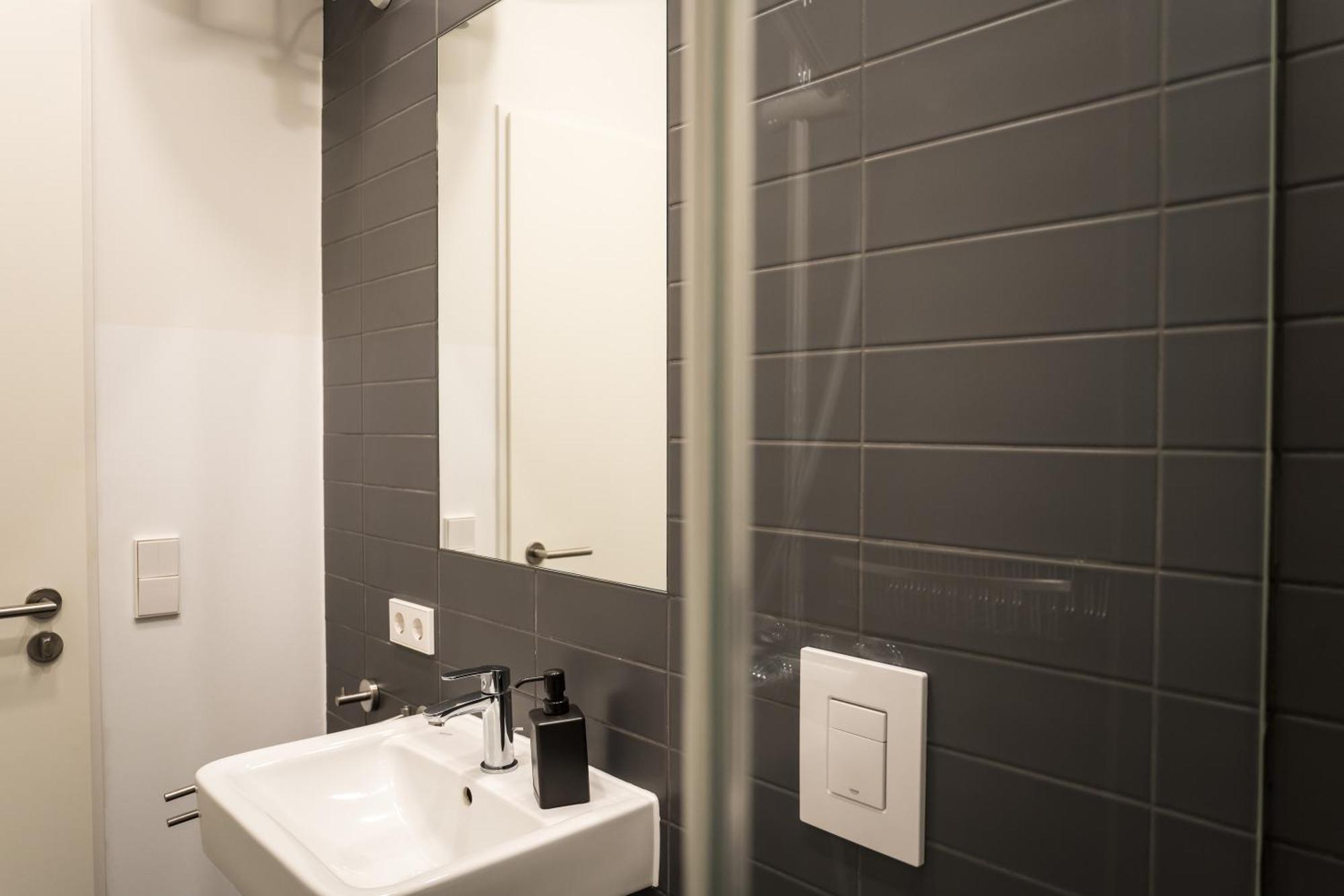 ברלין Homaris Apartments Schlueterstrasse מראה חיצוני תמונה