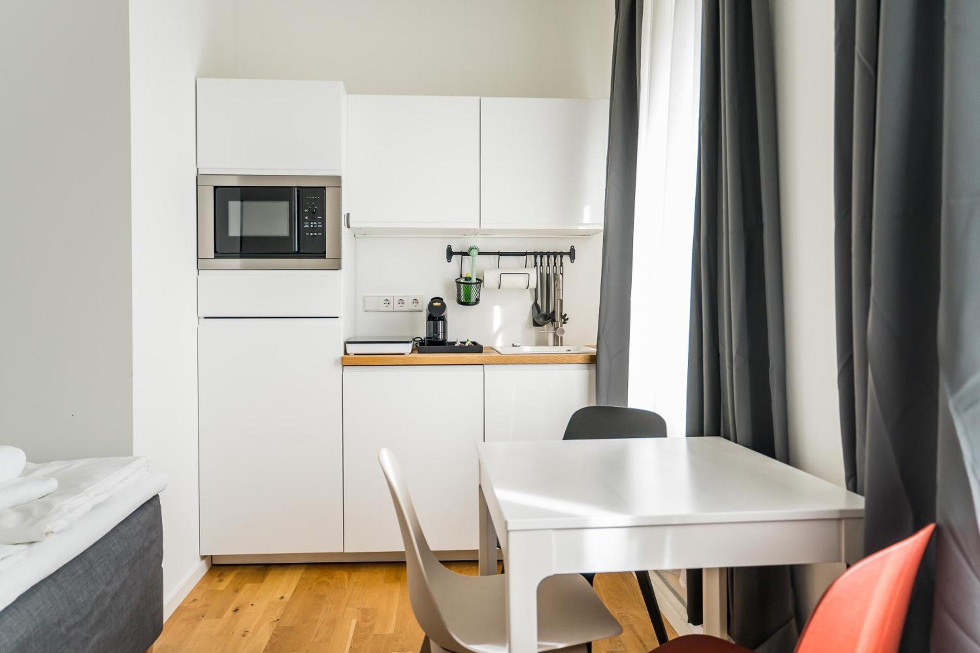 ברלין Homaris Apartments Schlueterstrasse מראה חיצוני תמונה